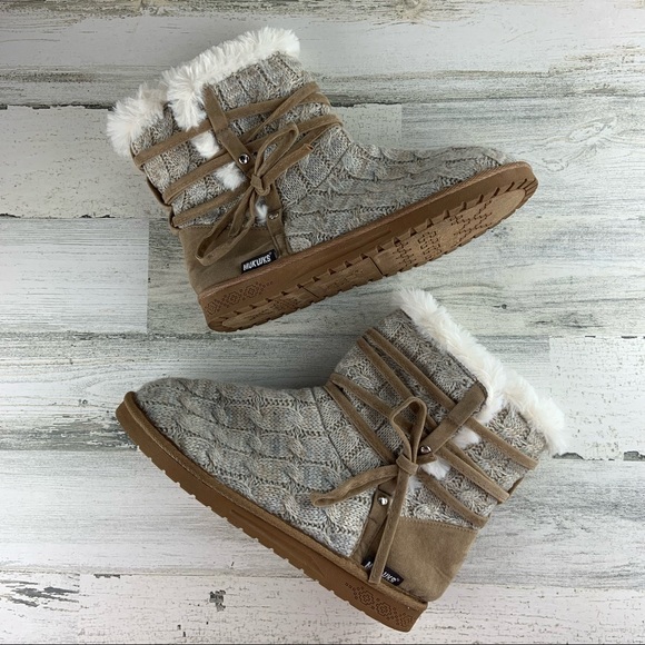 MUK LUKS Tan Grey Sweater Knit Booties Size 11 - Picture 5 of 10
